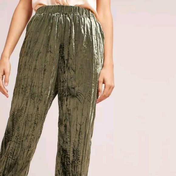 Anthropologie ett twa Velvet Cropped Jogger Pants - Picture 2 of 2